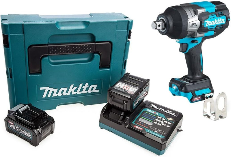 Makita - Cordless Impact Wrench Kit