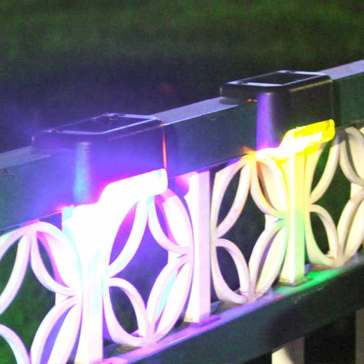 مصابيح LED جدارية تعمل بالطاقة الشمسية